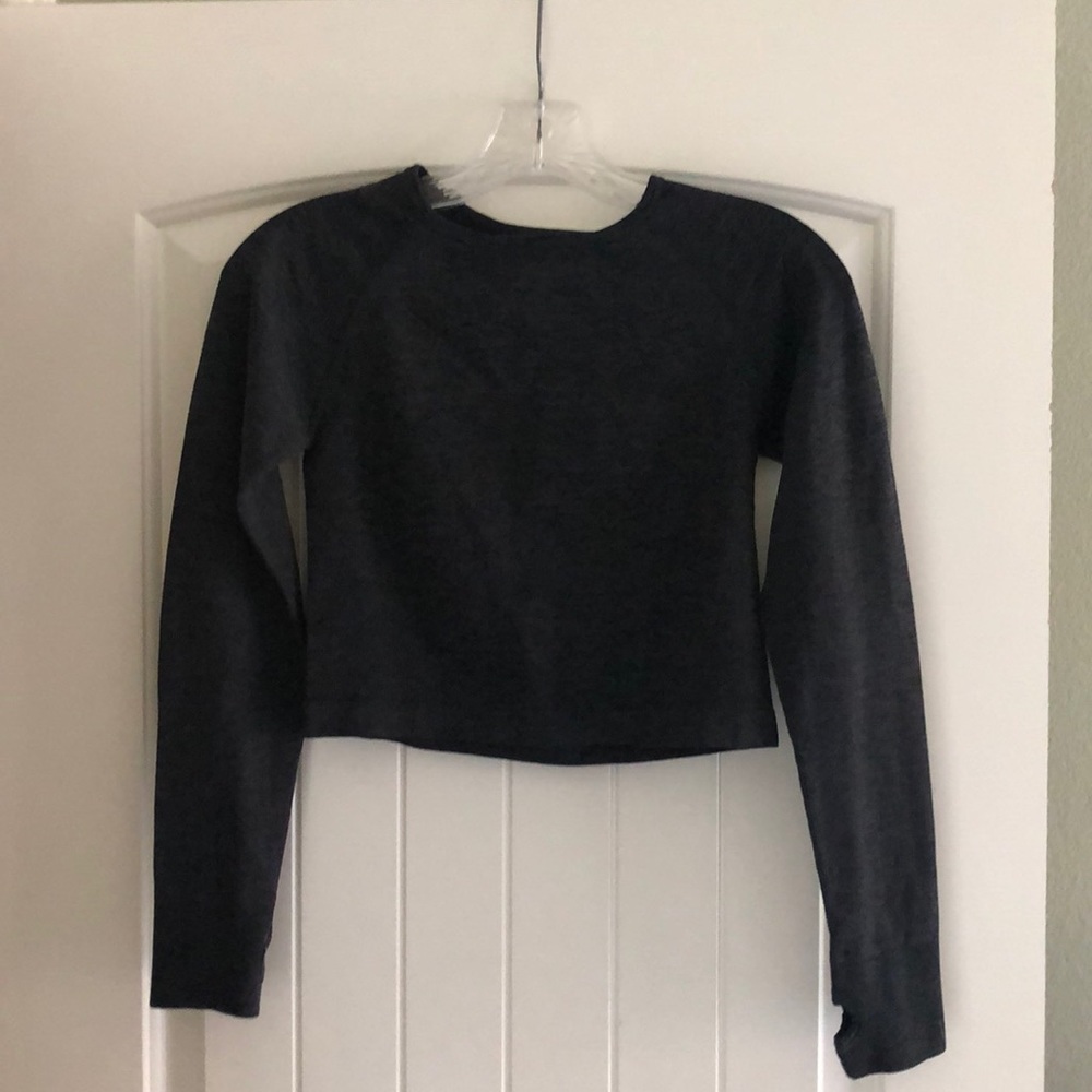 NVGTN midnight glimpse long sleeve crop top